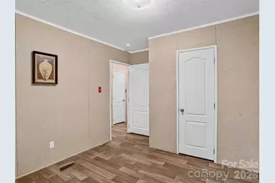 117 Eade Road, Hendersonville, NC 28792 - Photo 19