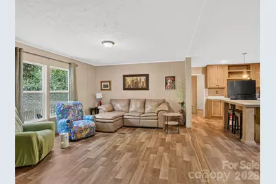 117 Eade Road, Hendersonville, NC 28792 - Photo 7