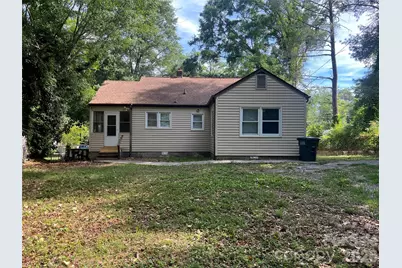1107 W Davidson Avenue, Gastonia, NC 28052 - Photo 3