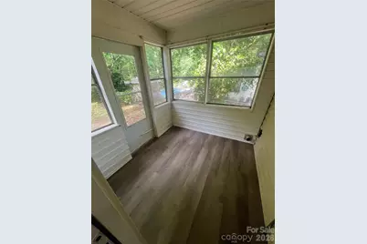 1107 W Davidson Avenue, Gastonia, NC 28052 - Photo 13