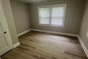 1107 W Davidson Ave, Gastonia, NC 28052 - Photo 11