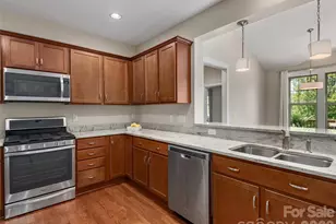 91 Greenwells Glory Dr, Biltmore Lake, NC 28715 - Photo 17