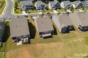 15706 Aviary Orch Wy, Charlotte, NC 28278 - Photo 47