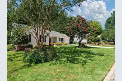 22 Southchase Drive, Fletcher, NC 28732 - Photo 3
