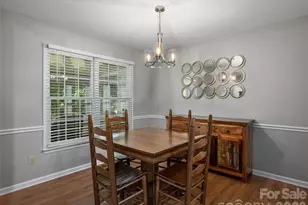 22 Southchase Dr, Fletcher, NC 28732 - Photo 9