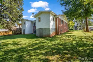 275 Tanner St, Rutherfordton, NC 28139 - Photo 37