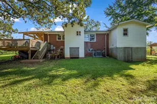 275 Tanner St, Rutherfordton, NC 28139 - Photo 3