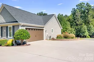 1928 Cordia Cir, Newton, NC 28658 - Photo 5