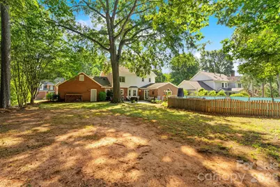 2010 Glendalough Lane, Matthews, NC 28105 - Photo 41