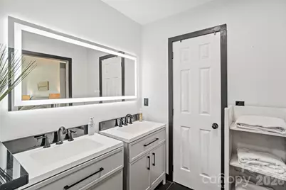 2010 Glendalough Lane, Matthews, NC 28105 - Photo 25