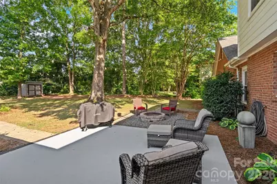 2010 Glendalough Lane, Matthews, NC 28105 - Photo 33