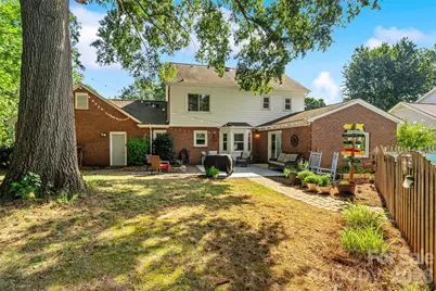 2010 Glendalough Lane, Matthews, NC 28105 - Photo 37