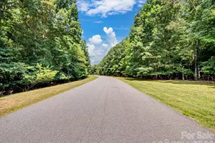 128 S Harbor Watch Dr, Statesville, NC 28677 - Photo 45