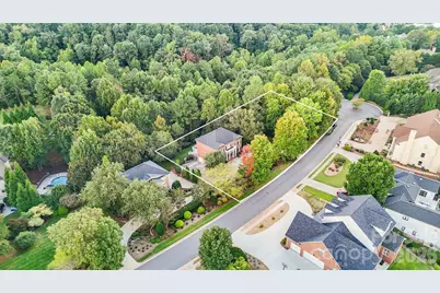815 36th Avenue Place NW, Hickory, NC 28601 - Photo 5