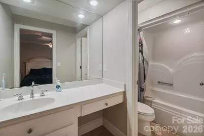 815 36th Avenue Place NW, Hickory, NC 28601 - Photo 27