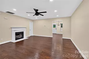 1428 Griers Grove Rd, Charlotte, NC 28216 - Photo 21