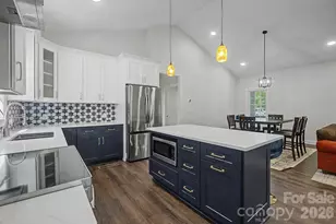 112 E Jimmy St, Candor, NC 27229 - Photo 9