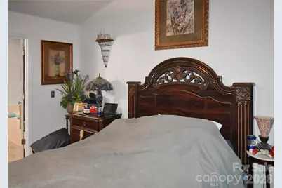 1861 Plaza Drive, Hickory, NC 28602 - Photo 17