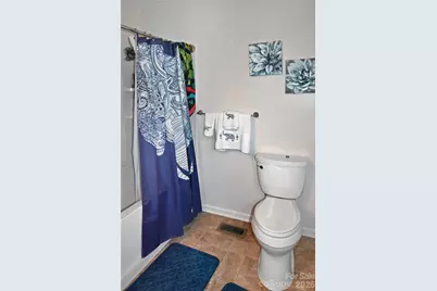 1861 Plaza Drive, Hickory, NC 28602 - Photo 19
