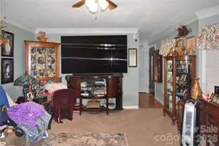 1861 Plaza Dr, Hickory, NC 28602 - Photo 7