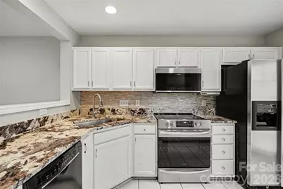 11907 Maria Ester Court, Charlotte, NC 28277 - Photo 15