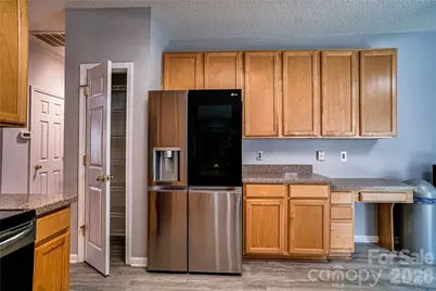 9612 Veronica Drive, Charlotte, NC 28215 - Photo 5