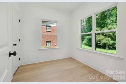 1419 23rd Avenue Place NE, Hickory, NC 28601 - Photo 17