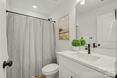 1425 23rd Avenue Place NE, Hickory, NC 28601 - Photo 21