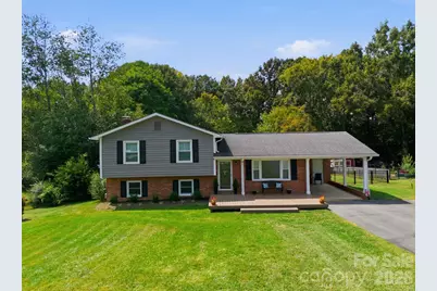 178 Woodland Drive SW, Concord, NC 28025 - Photo 1