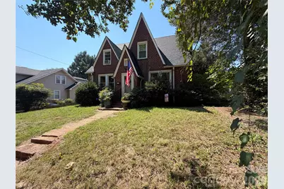 177 W 6th Street, Rutherfordton, NC 28139 - Photo 1