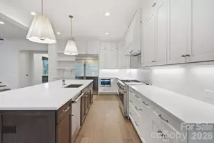 4214 Waterbury Dr, Charlotte, NC 28209 - Photo 9