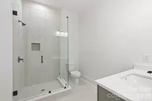 4214 Waterbury Dr, Charlotte, NC 28209 - Photo 13