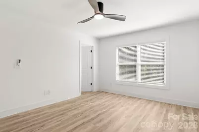 516 Carolyn Lane, Charlotte, NC 28213 - Photo 23