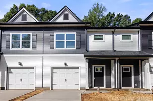 516 Carolyn Ln, Charlotte, NC 28213 - Photo 1