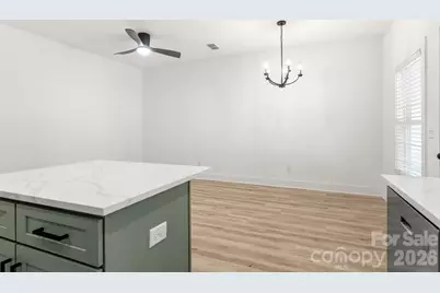 516 Carolyn Lane, Charlotte, NC 28213 - Photo 17