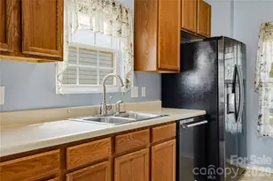 4918 Manchineel Ln, Monroe, NC 28110 - Photo 5