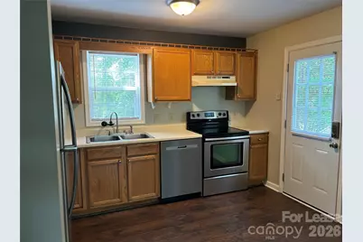 276 Isle Of Pines Road #B, Mooresville, NC 28117 - Photo 5