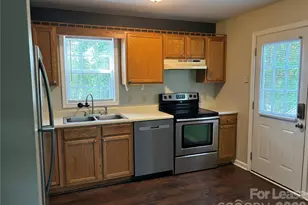 276 Isle of Pines Rd, Mooresville, NC 28117 - Photo 5