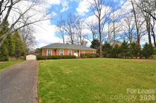 2409 Huntingtowne Farms Ln, Charlotte, NC 28210 - Photo 3