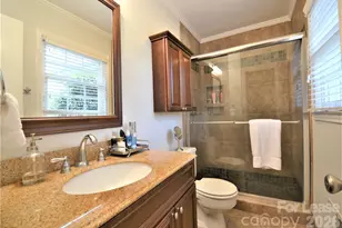 2409 Huntingtowne Farms Ln, Charlotte, NC 28210 - Photo 31