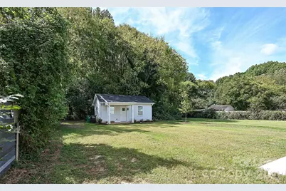 731 Wabash Avenue, Charlotte, NC 28208 - Photo 1