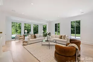 600 Hermitage Rd, Charlotte, NC 28207 - Photo 15