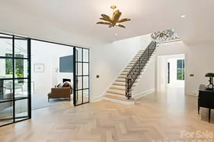 600 Hermitage Rd, Charlotte, NC 28207 - Photo 11