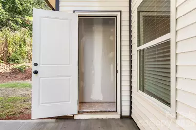 512 Carolyn Lane, Charlotte, NC 28213 - Photo 31