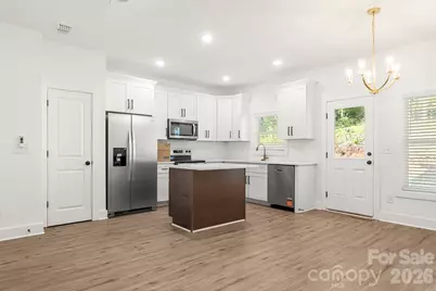 512 Carolyn Lane, Charlotte, NC 28213 - Photo 9