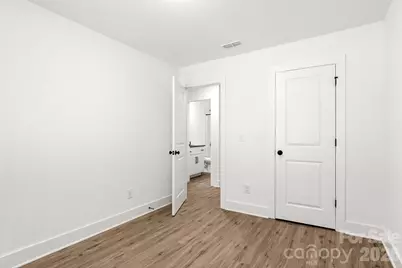 512 Carolyn Lane, Charlotte, NC 28213 - Photo 27