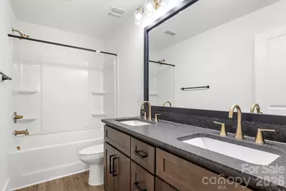 512 Carolyn Lane, Charlotte, NC 28213 - Photo 23