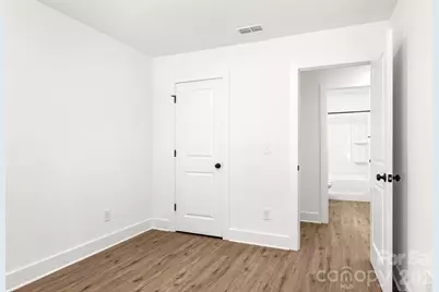 512 Carolyn Lane, Charlotte, NC 28213 - Photo 29