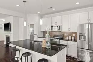 2411 Double Oaks Rd, Charlotte, NC 28206 - Photo 11