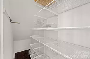 2411 Double Oaks Rd, Charlotte, NC 28206 - Photo 13